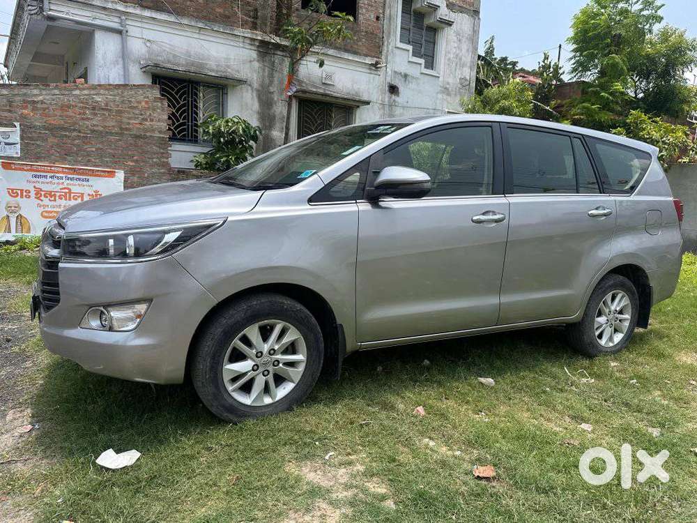 Toyota Innova Crysta 2.4 V, 2020, Electric