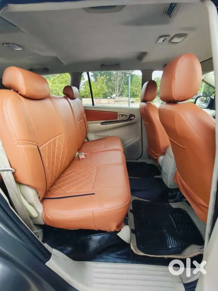 Toyota Innova 2.5 V