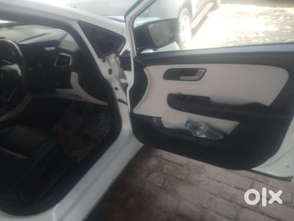 Tata Altroz 2022 Diesel 133000 Km Driven