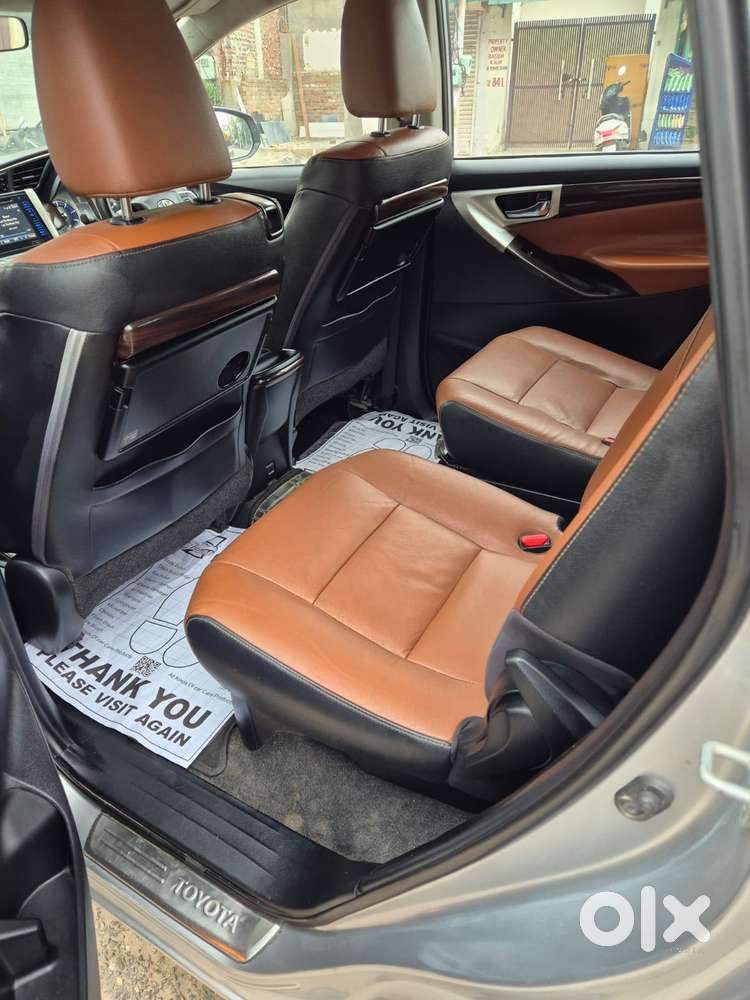 Toyota Innova Crysta 2.7 Zx At, 2016, Diesel