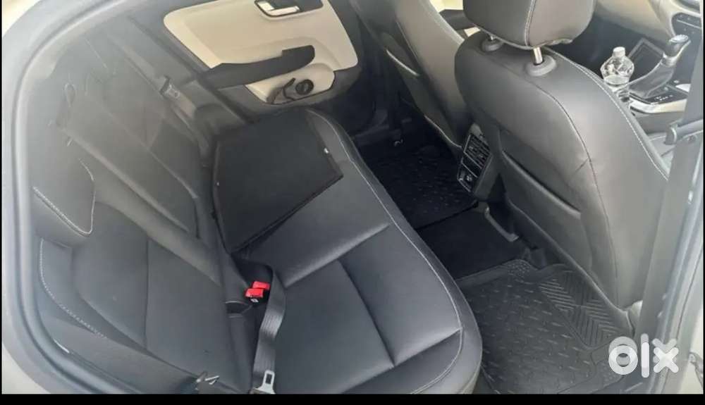 Tata Altroz 2024 Petrol Well Maintained