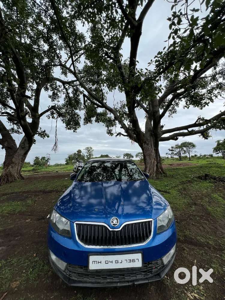 Skoda Octavia 2014
Diesel 
160000
Manual Transmission 
Chilled Ac
Rece