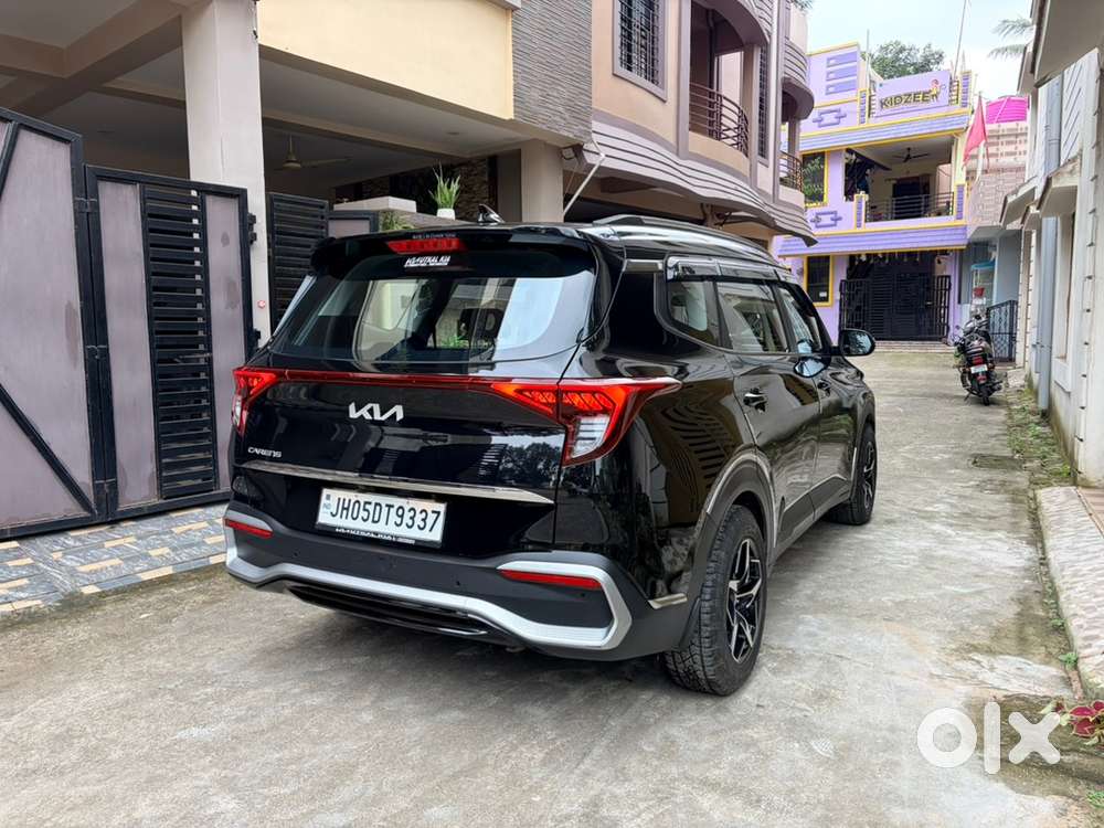 Kia Carens 2024 Cng & Hybrids Petrol Manual (25000 Km Driven)
