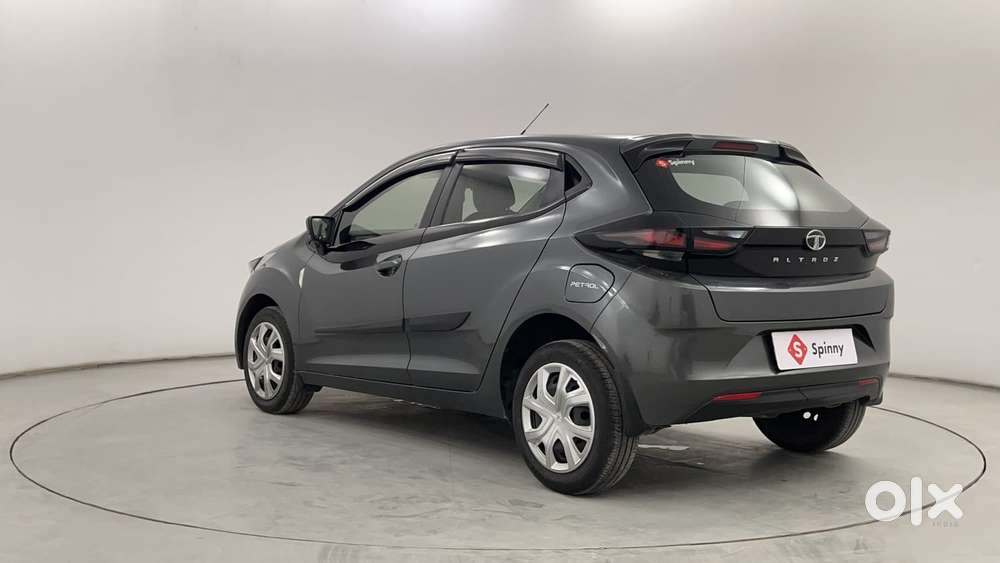 Tata Altroz 1.2 Xt, 2023, Petrol