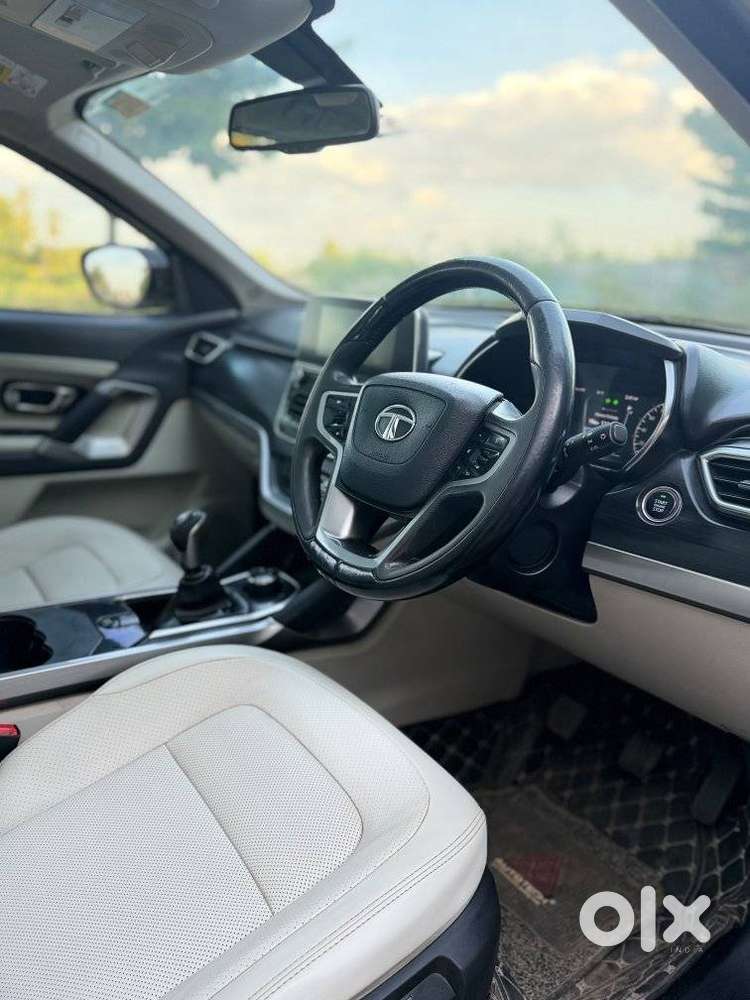 Tata Safari, 2022, Diesel