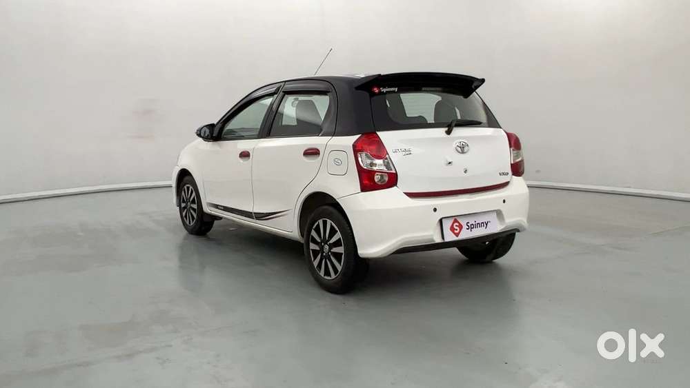 Toyota Etios Liva 1.4 Vxd Dual Tone, 2019, Diesel