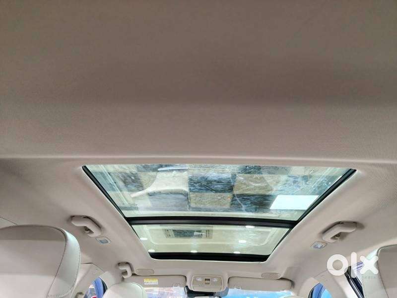 Mahindra Xuv700 2.0 Ax 7 Petrol At Luxury Pack Str, 2022, Petrol