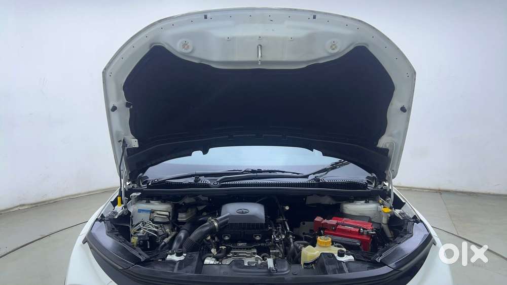 Tata Nexon Creative Plus S 1.2 Revotron Petrol 6 Amt, 2023, Petrol