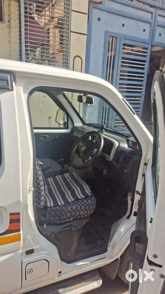 Maruti Suzuki Eeco 2022 Cng & Hybrids 100000 Km Driven