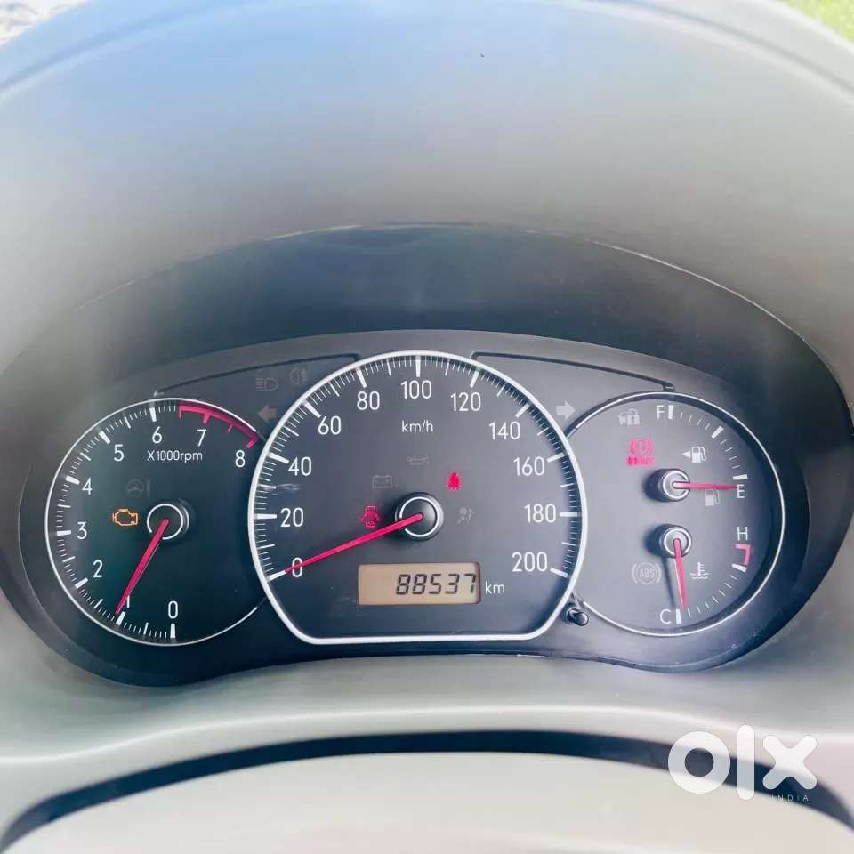 Maruti Suzuki Sx4 Vxi Bsiv, 2010, Petrol