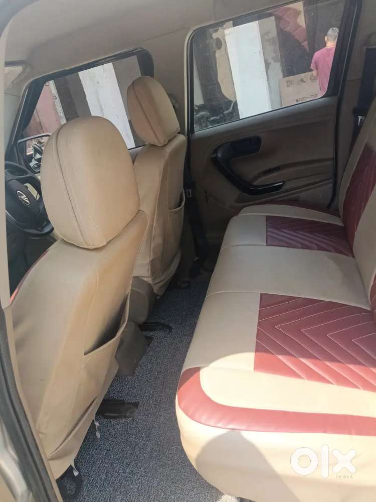 Mahindra Tuv 300 2017