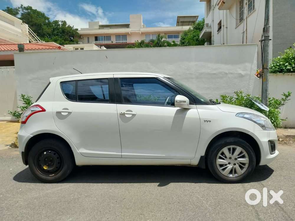 Maruti Suzuki Swift Zxi, 2017, Petrol