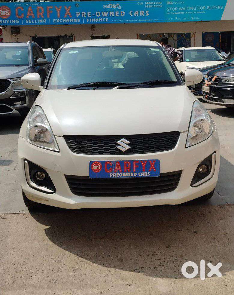 Maruti Suzuki Swift Vxi Abs Bsiv, 2017, Petrol