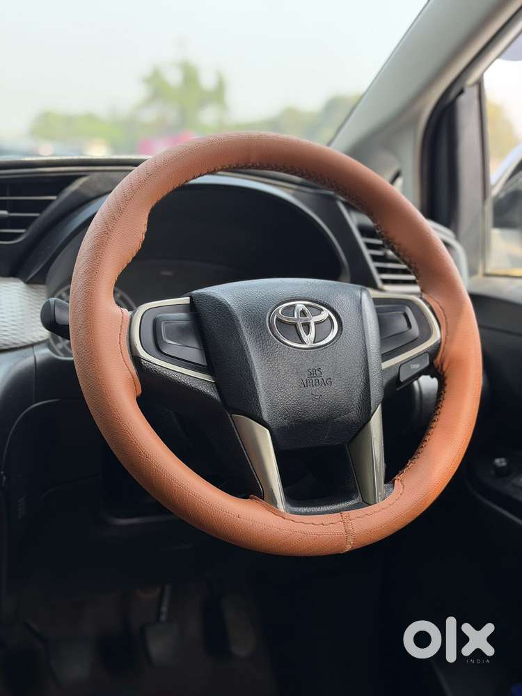 Toyota Innova Crysta 2.4 G Mt, 2017, Diesel
