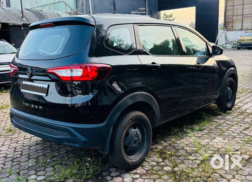Renault Triber Rxt, 2026, Petrol