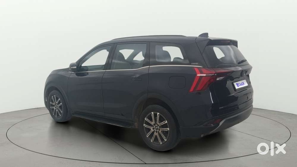 Mahindra Xuv700 2.0 Ax 7 Petrol Mt Str, 2024, Petrol