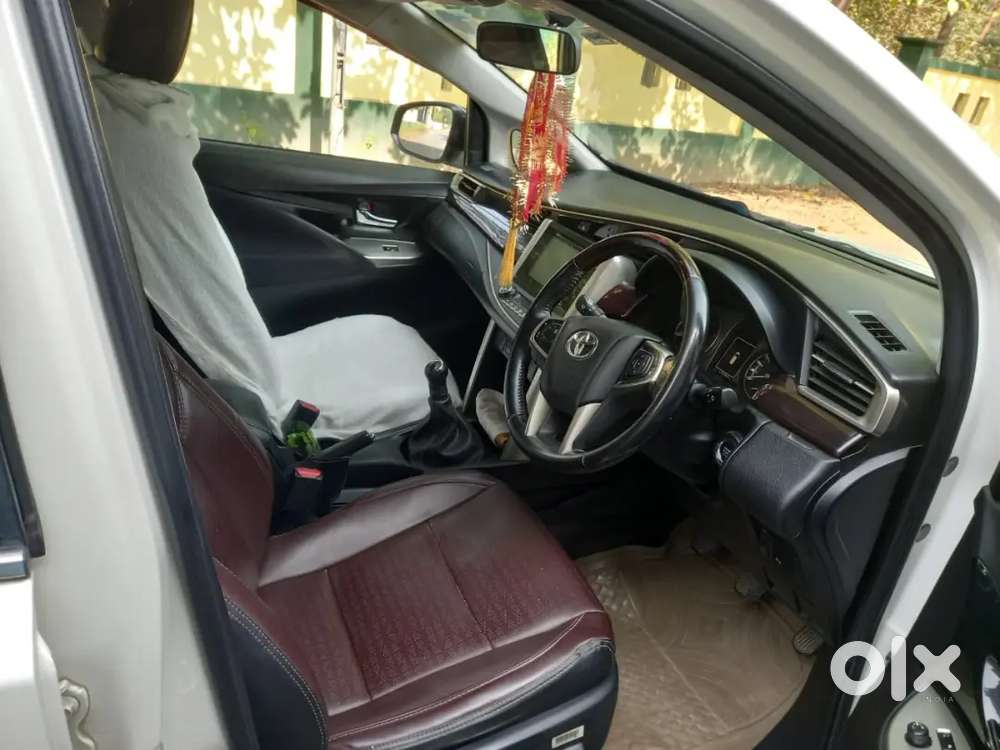 Toyota Innova Crysta 2018