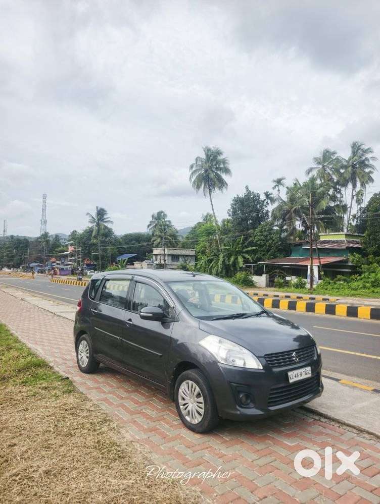 Maruti Suzuki Ertiga, 2016, Petrol