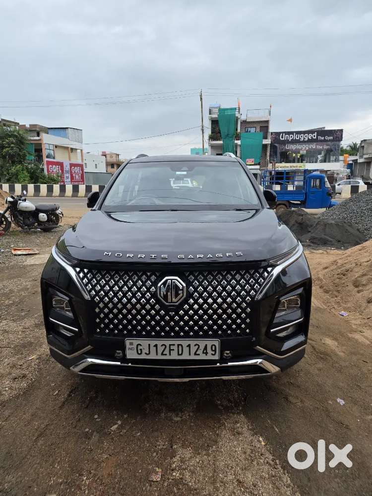 Mg Hector Plus Savvy 2023 Petrol 6 Str