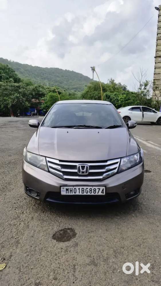Honda City Petrol Manual 2013 Variant