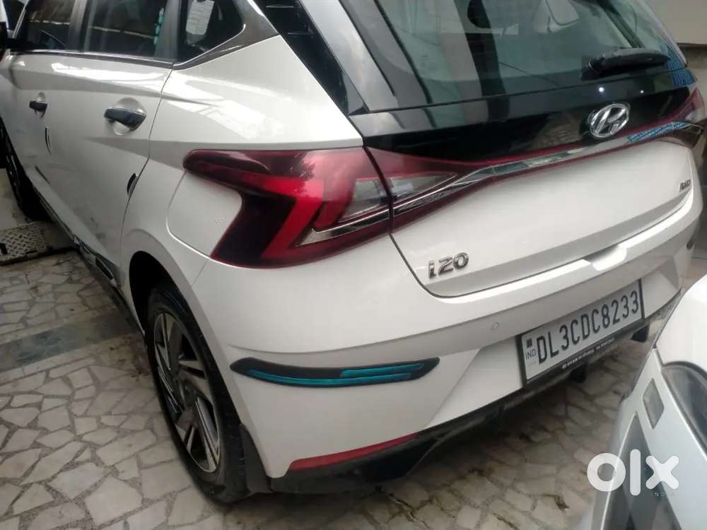 Hyundai I20 Asta 2023 Automatic 6000 Km
