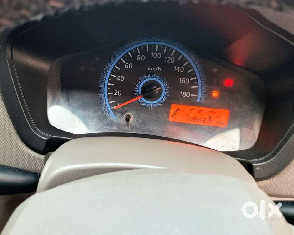 Nissan Micra Xe Petrol, 2016, Petrol