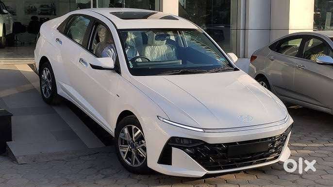 Hyundai New Verna Petrol 2024