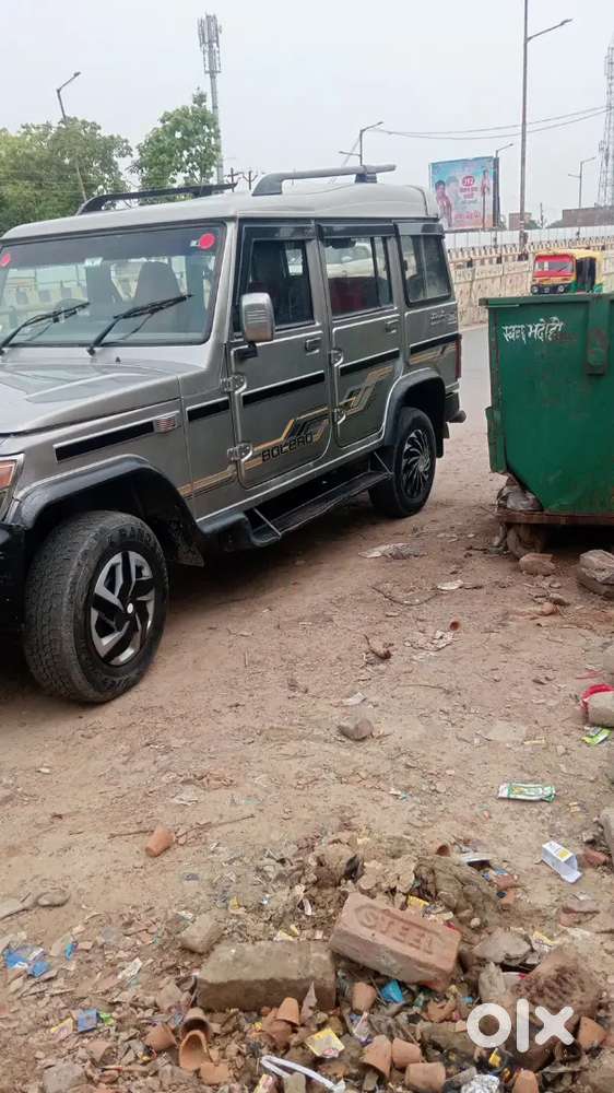 Mahindra Bolero Neo 2015