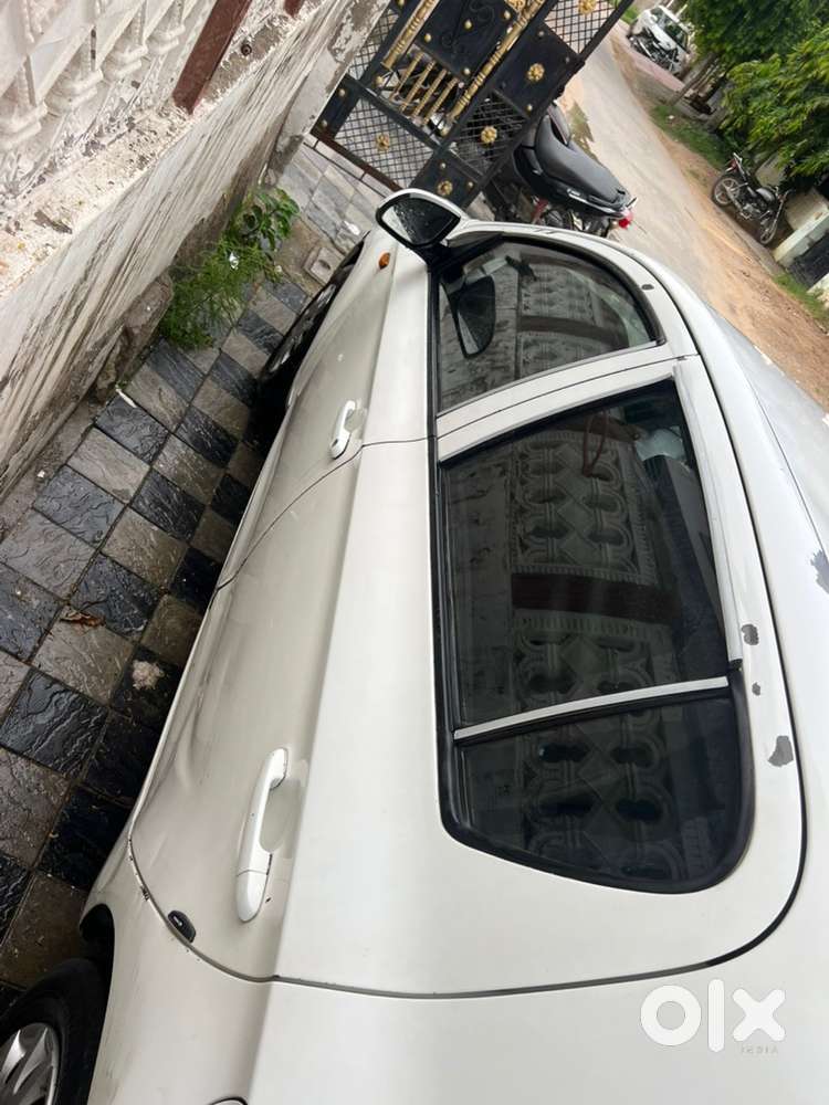 Hyundai I20 Petrol Manual 2nd 2010