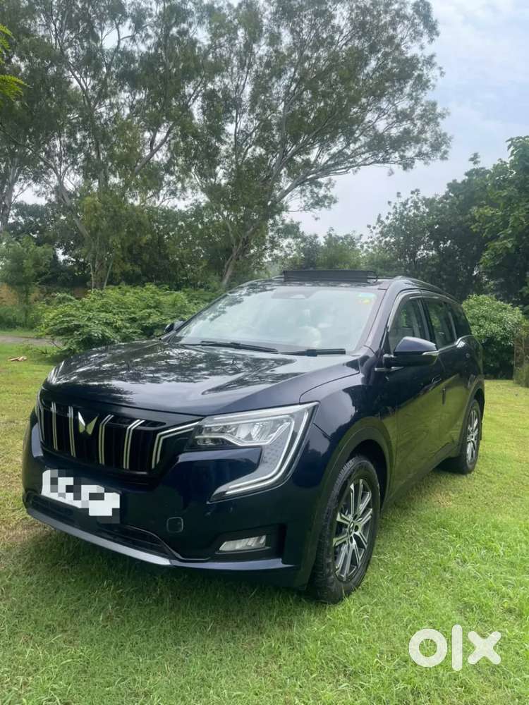 Mahindra Xuv700 2.0 Ax 7 Petrol At Str, 2023, Petrol