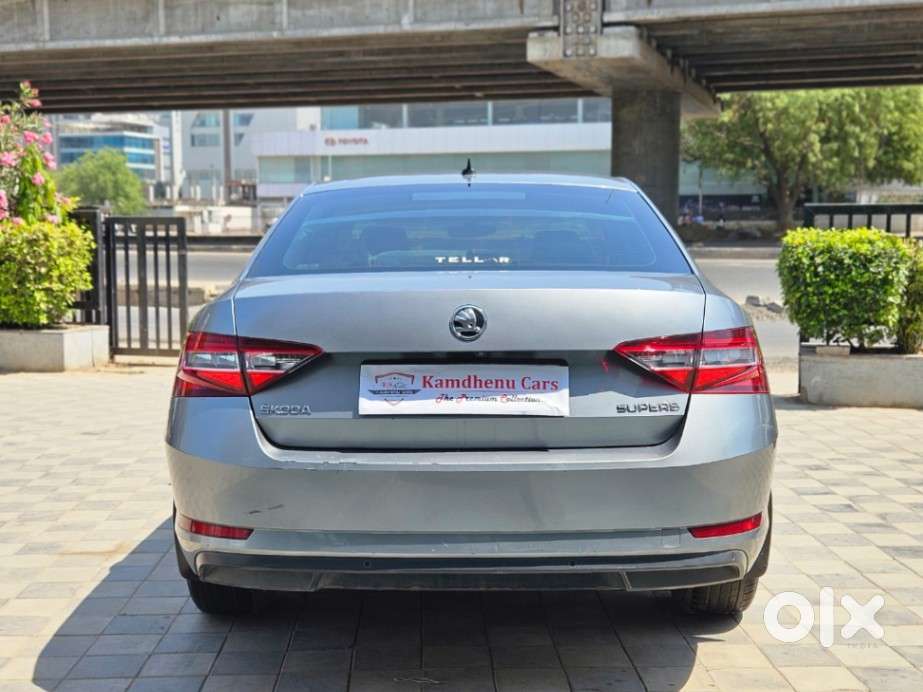 Skoda Superb 2.0 L&k Tsi At, 2016, Petrol