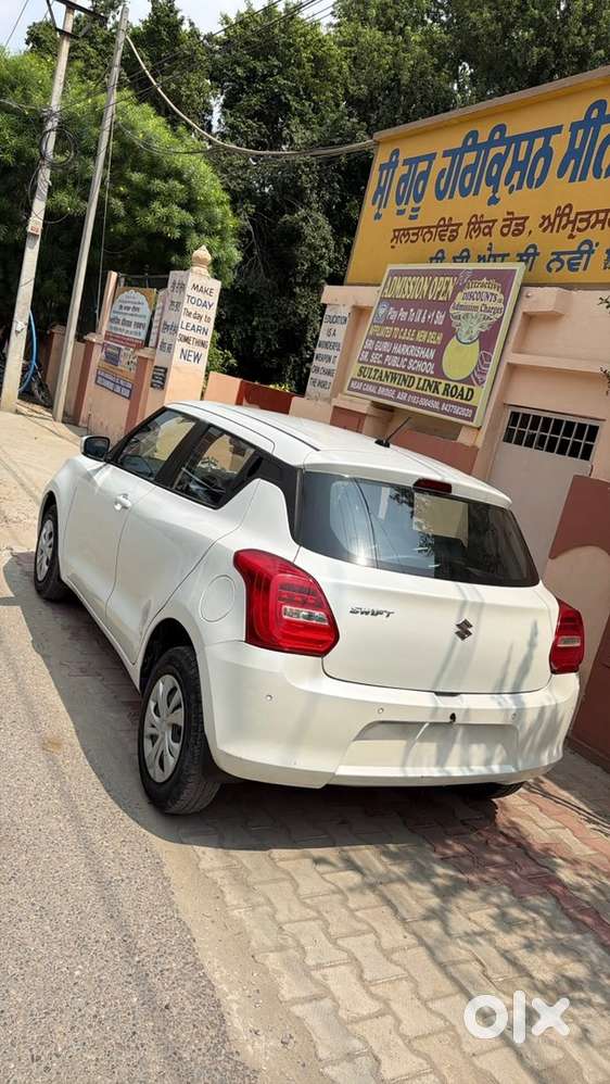 Maruti Swift Petrol 2022