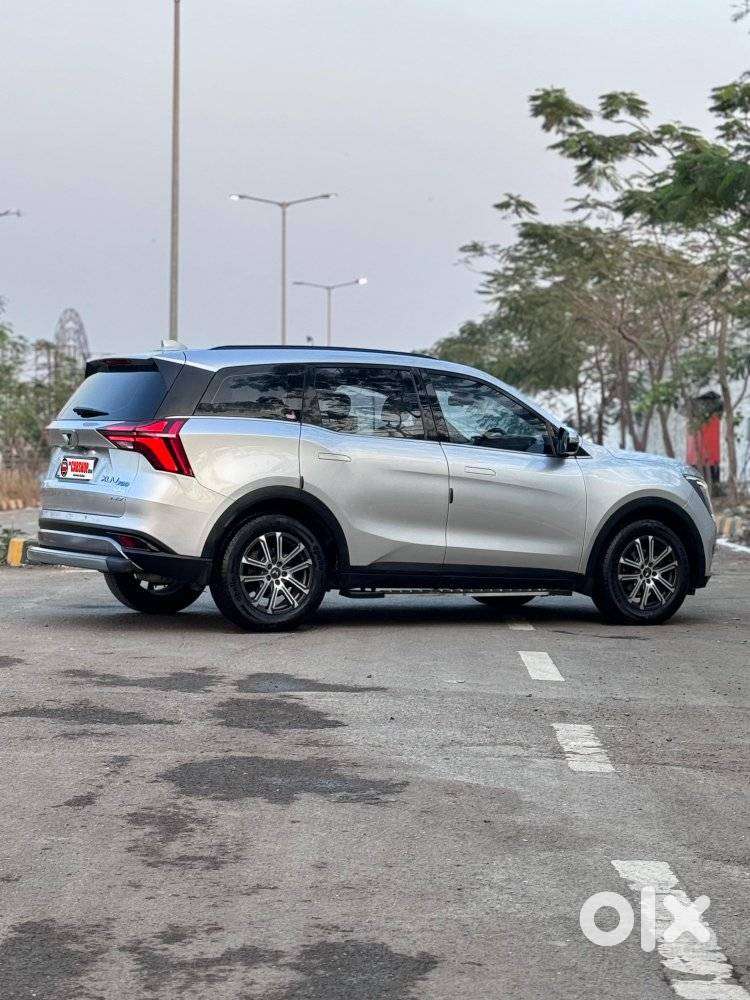 Mahindra Xuv700 2.0 Ax 7 Petrol At Str, 2022, Petrol