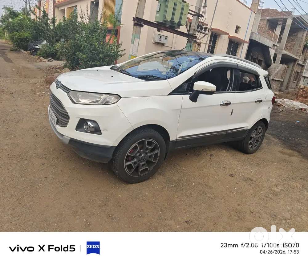 Ford Ecosport 2017 Diesel 140000 Km Driven