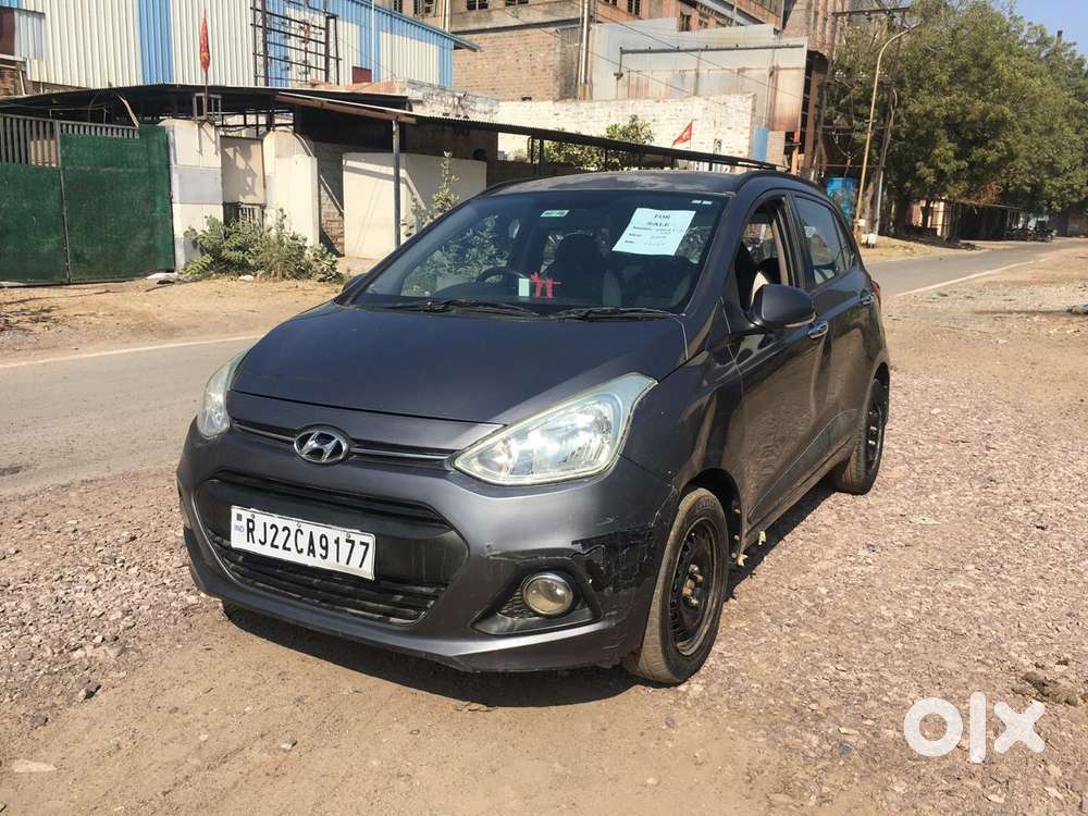 Hyundai Grand I10 2013-2016 Sportz, 2015, Diesel