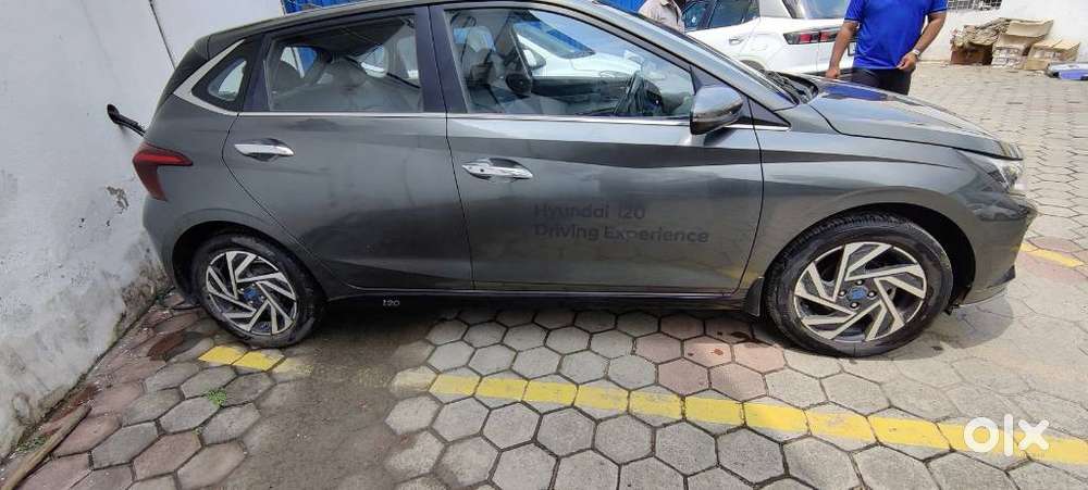 Hyundai I20 Asta (o) 1.2 Mt, 2023, Petrol