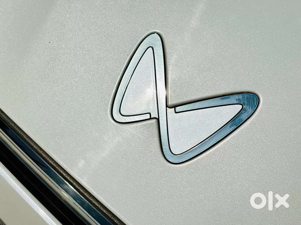 Mahindra Xev 9e Pack Two, 2025, Electric