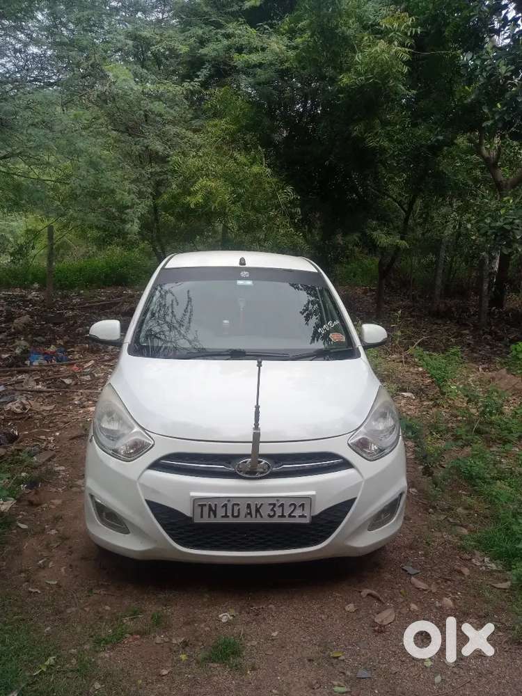 Hyundai I10 Sportz 2013 Petrol