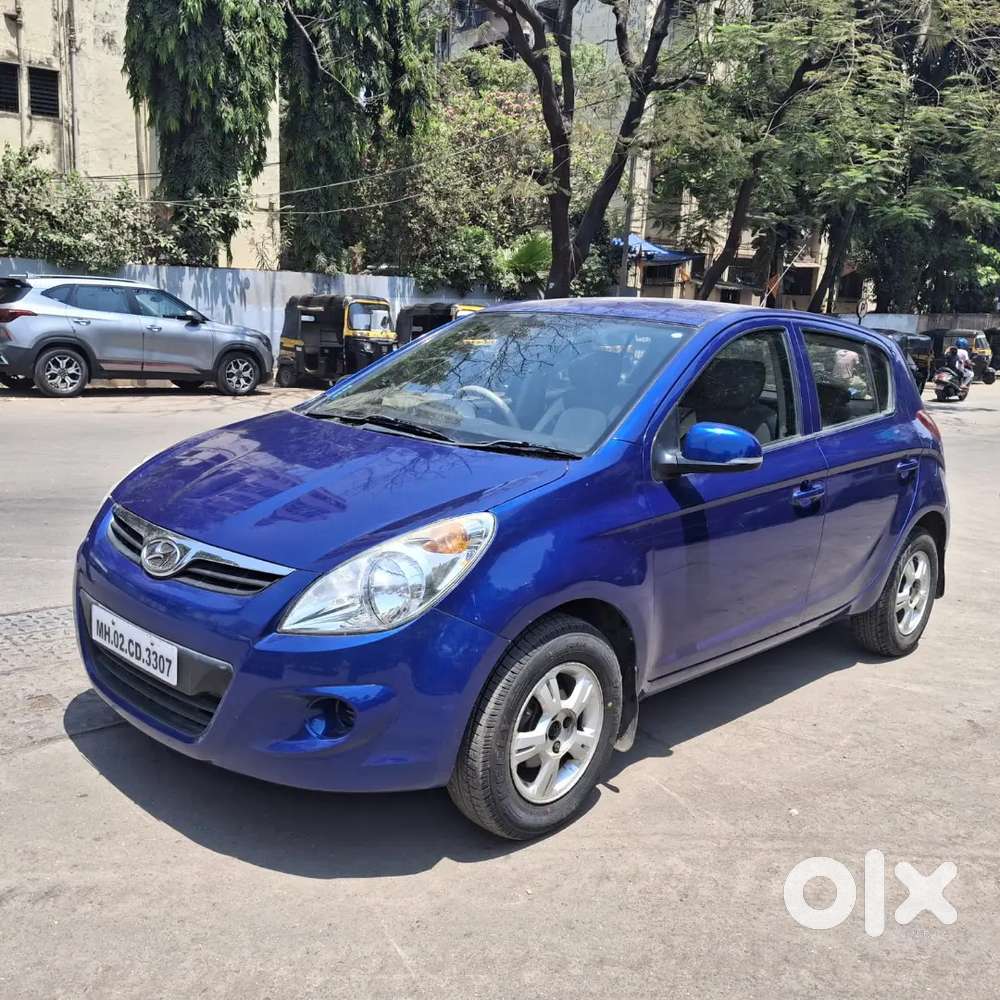 I20 Sports Petrol + Cng