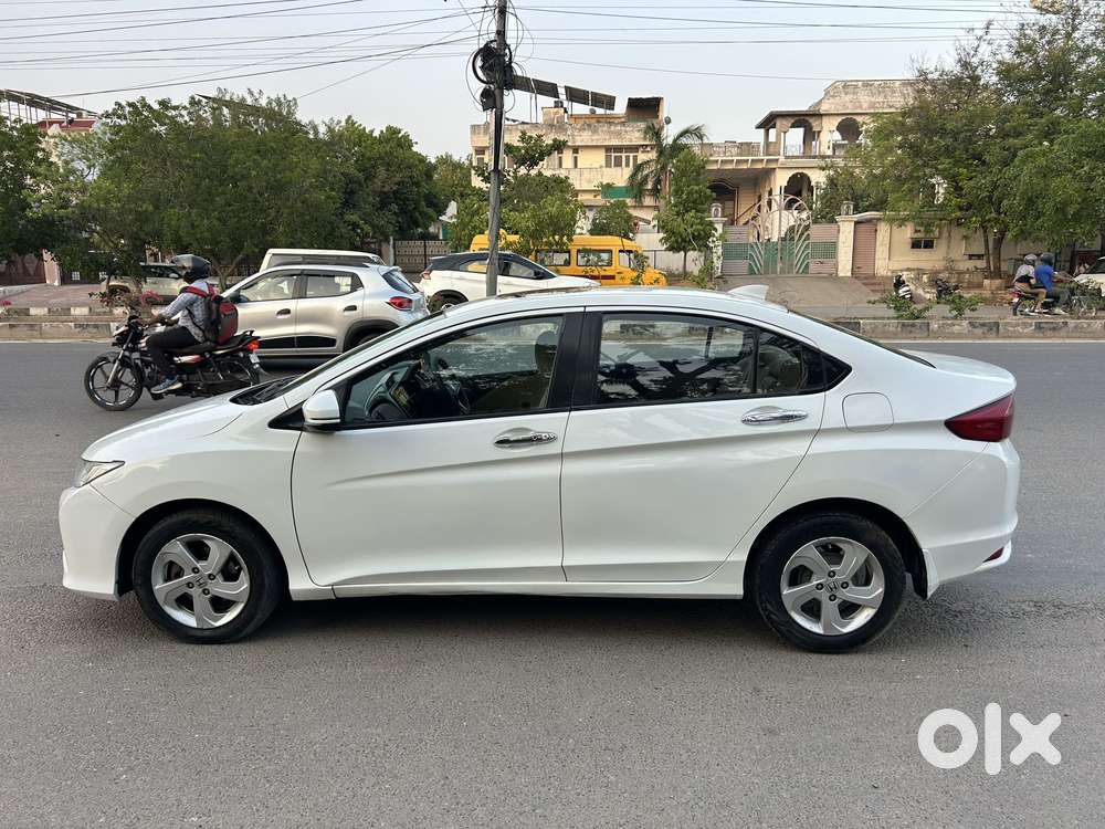 Honda City V At, 2014, Petrol