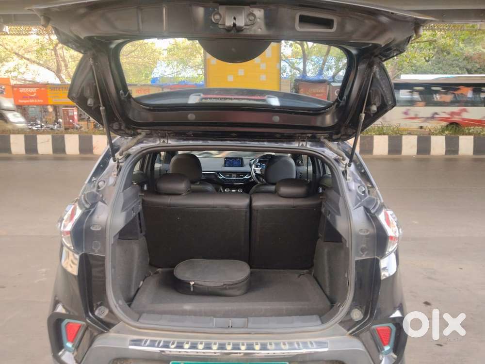 Tata Nexon Ev Xz Plus Dark Edition, 2022, Electric
