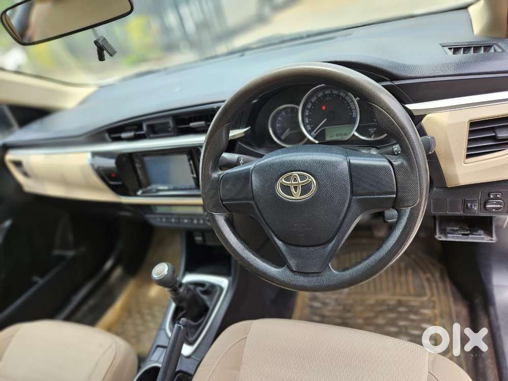 Toyota Corolla Altis 2013-2017 D-4d G, 2016, Diesel