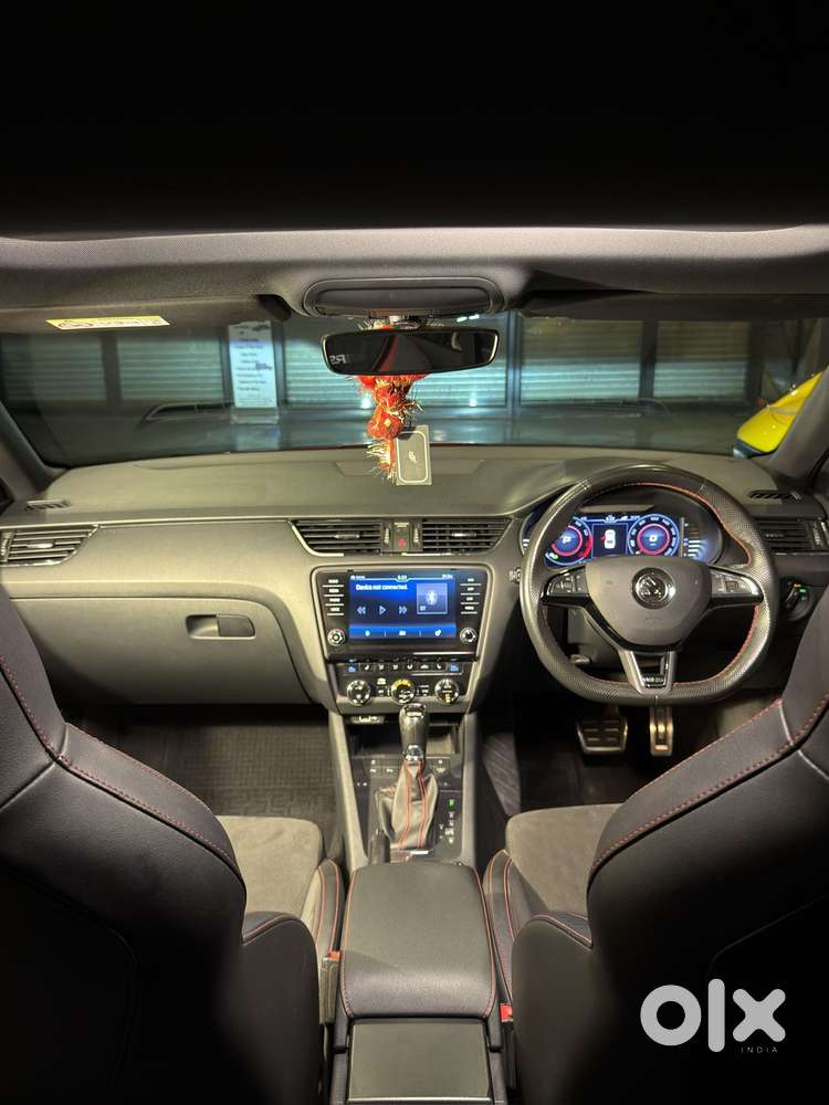 Skoda Octavia 2.0 Rs 245 Tsi, 2020, Petrol