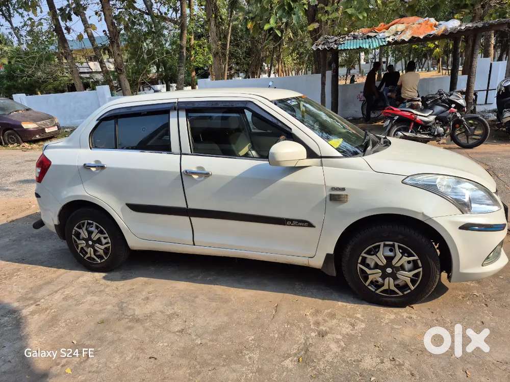 Maruti Suzuki Swift Dzire Tour 2019 Diesel 129000 Km Driven