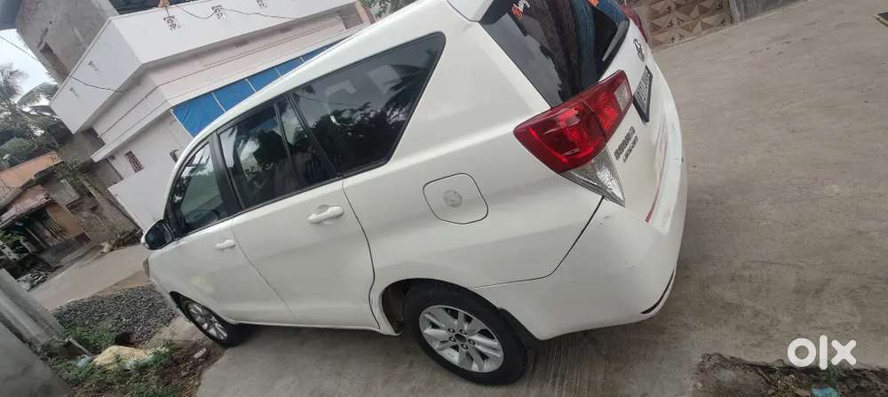 Toyota Innova Crysta 2017 Diesel 2nd Owner