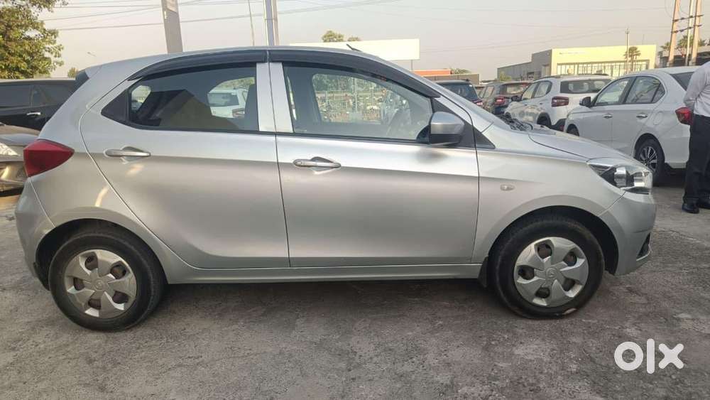 Tata Tiago 2019 Petrol