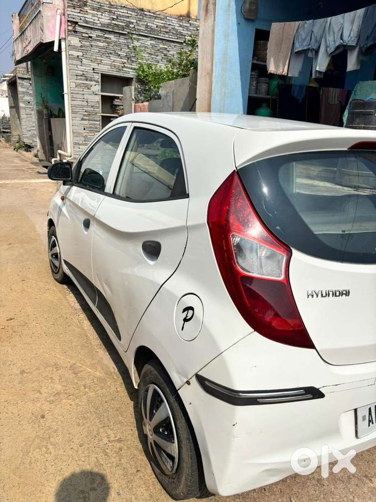 Hyundai Eon 2013 Petrol Well Maintained
