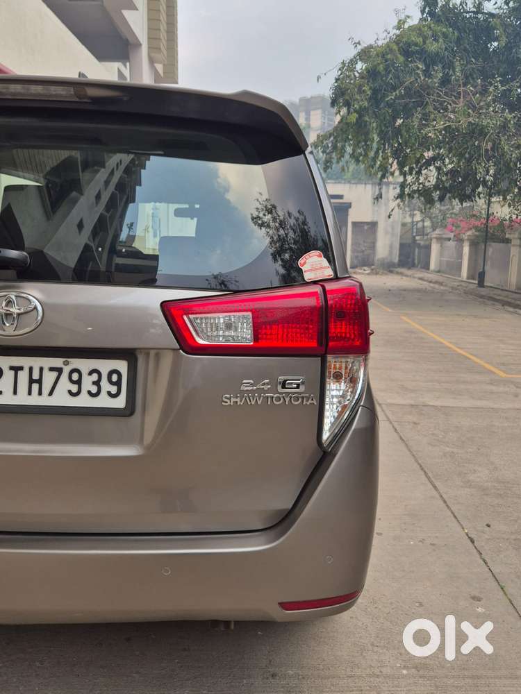 Toyota Innova Crysta 2.4 G Mt 7 Str, 2021, Diesel