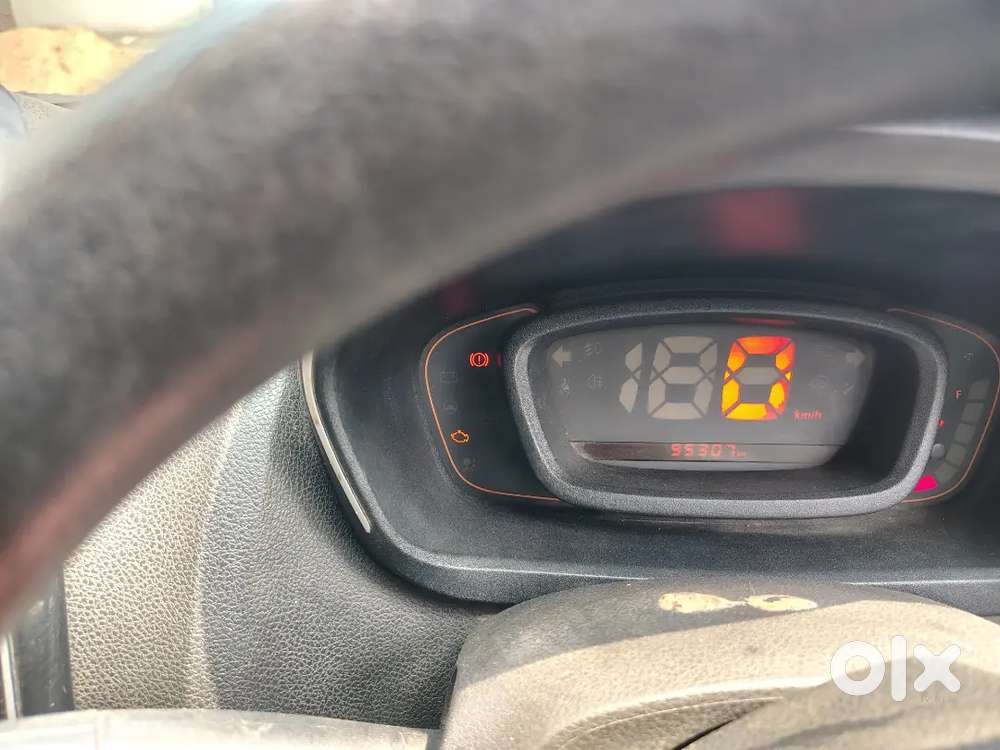 Renault Kwid 2017 Petrol Well Maintained