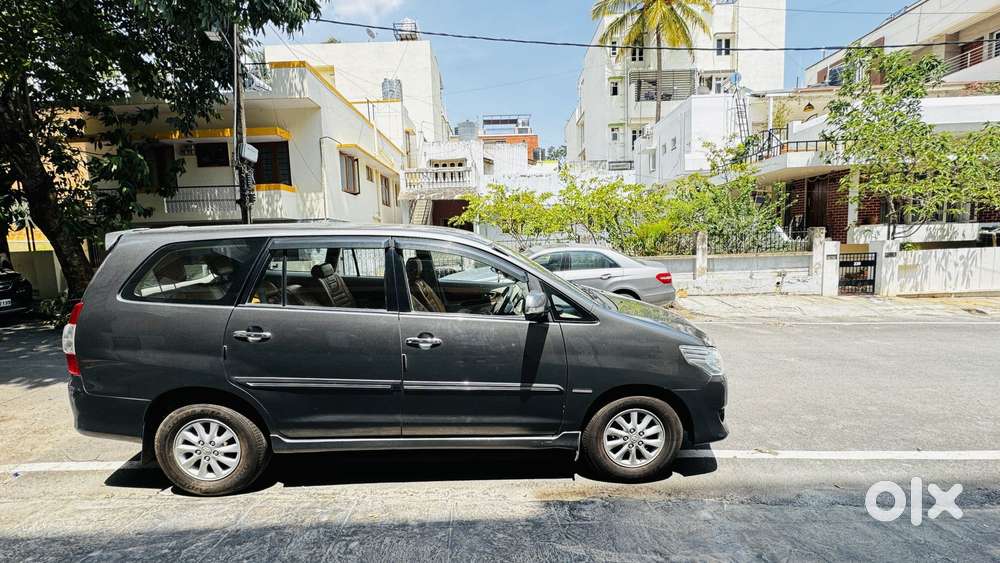 Toyota Innova 2.5 V 7 Str, 2013, Diesel